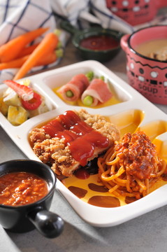 兒童雞排餐