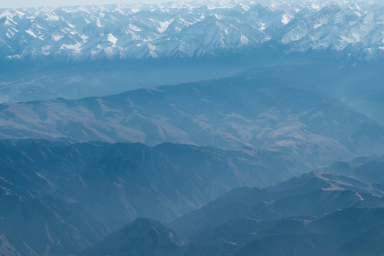 天山
