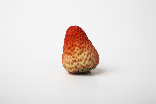 奶油草莓