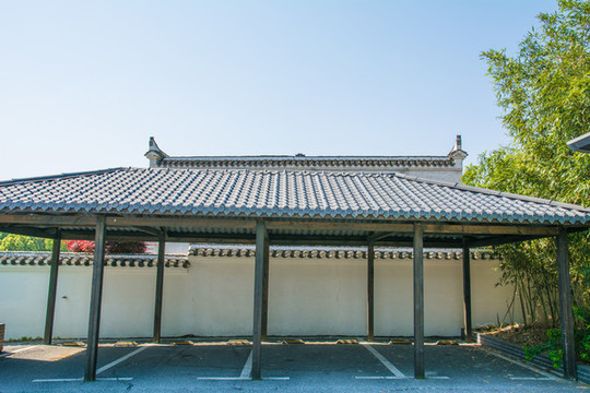 仿古停車棚