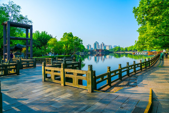 寧波月湖公園