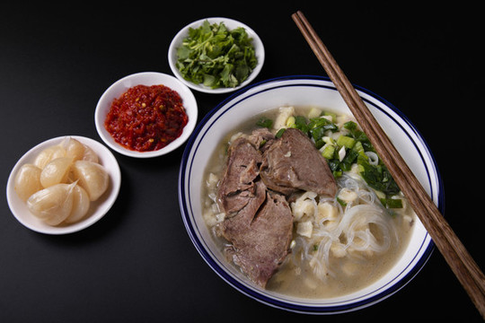 牛羊肉泡饃陜西泡饃