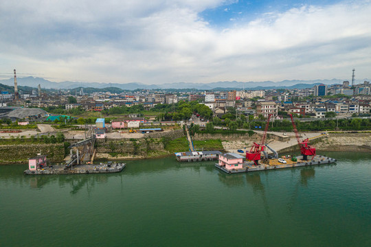 長(zhǎng)江碼頭