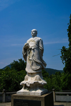 人物雕像