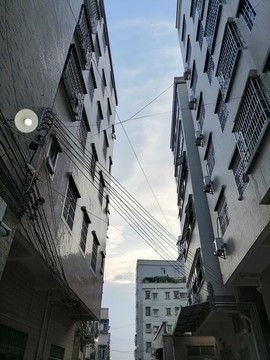鄉(xiāng)村小鎮(zhèn)石鼓村出租房屋