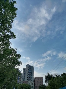 鄉(xiāng)村小鎮(zhèn)石鼓村出租房屋