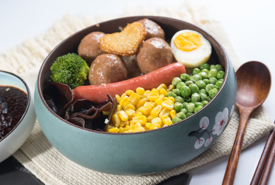 四喜丸子飯