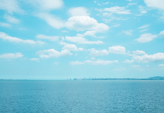海闊天空