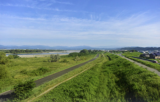 鄉(xiāng)間小路