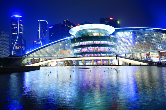 錢江新城杭州大劇院夜景