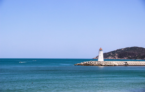 晴天海浪沙灘島嶼自然風(fēng)光