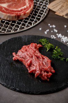 切好的牛肉