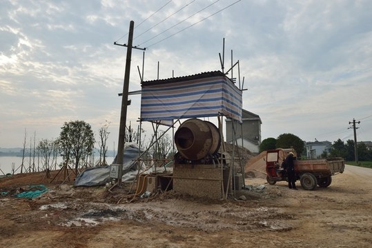 建設(shè)工地