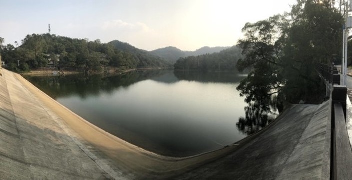 新會(huì)綠湖桃源天鵝湖