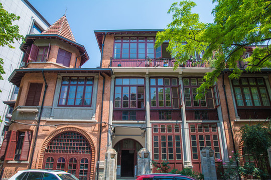 李凡洛夫公館
