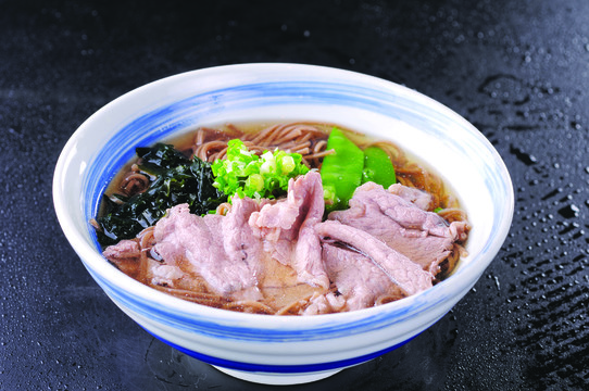 牛肉蕎麥面