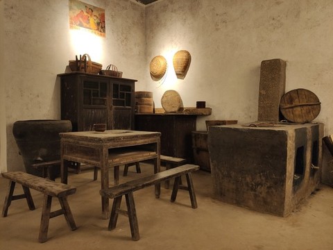 老式農(nóng)家廚房展示
