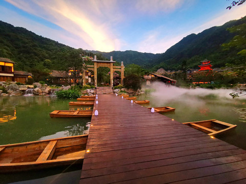 葛仙鎮(zhèn)浮橋