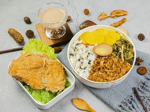 臺(tái)灣鹵肉飯鹽酥雞套餐