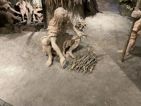 原始人煮食場景