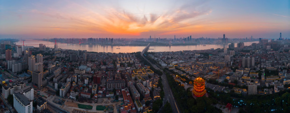 湖北武漢城市航拍傍晚和夜景風(fēng)光