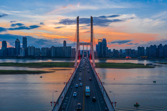 八一大橋