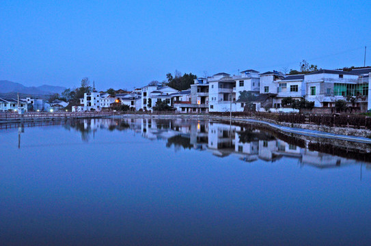 洞溝河夜景B