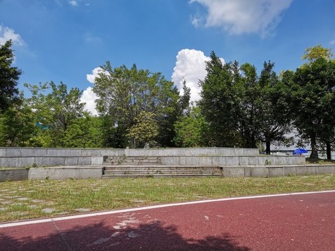 公園站臺