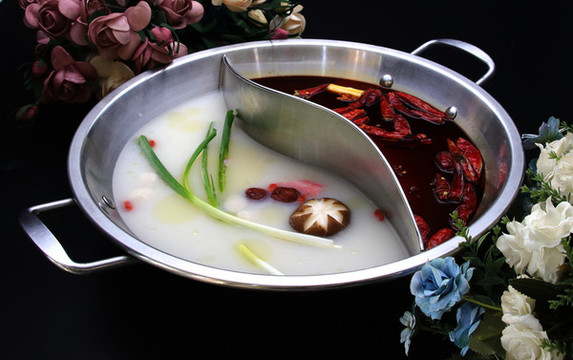 清油番茄鴛鴦鍋