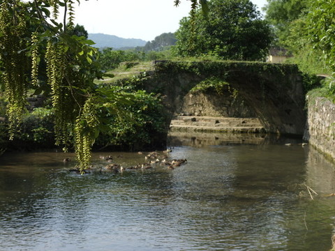 石拱橋