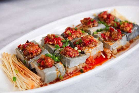 剁椒臭豆腐