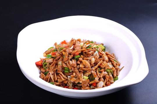 卜豆角炒肉
