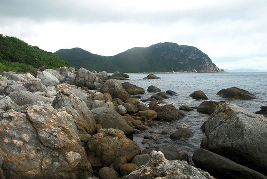 大海海岸礁石