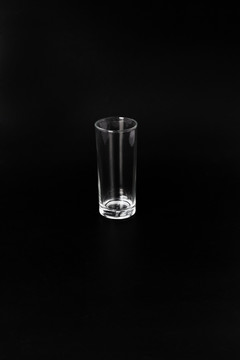 玻璃杯