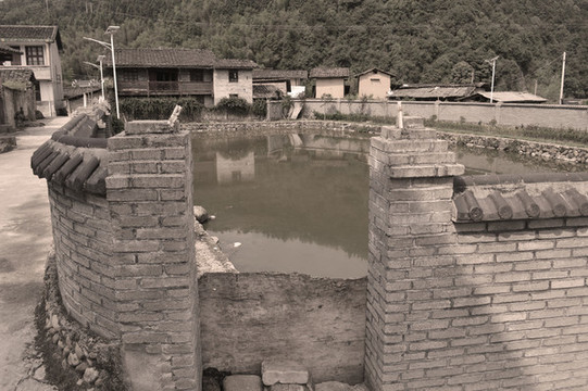 老農(nóng)村
