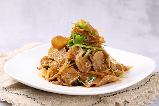 養(yǎng)生羊肚耳