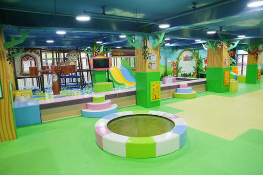大型室內(nèi)主題游樂場