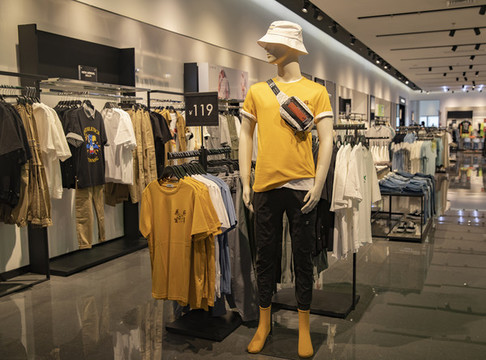 時(shí)尚男裝店