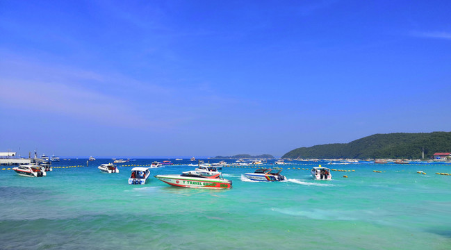海邊沖浪