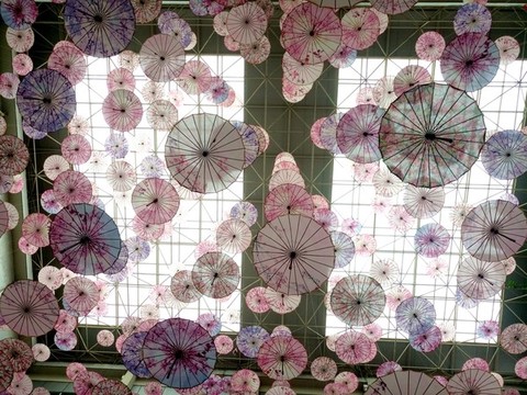 花傘吊頂