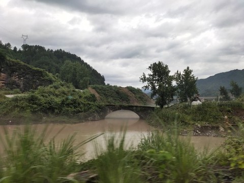 石拱橋