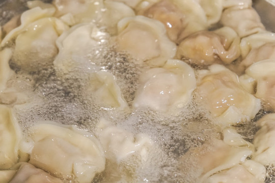 水餃