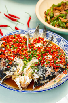 剁椒魚頭