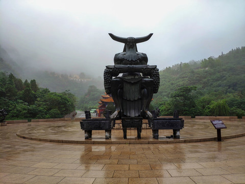 神農(nóng)氏雕像