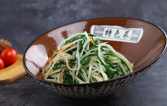 土豆絲拌蔥