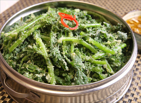 粉蒸茼蒿