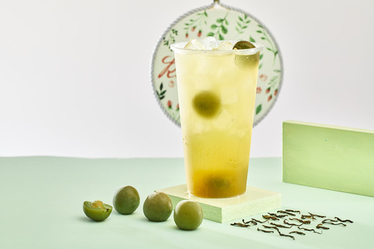 清新梅子茶