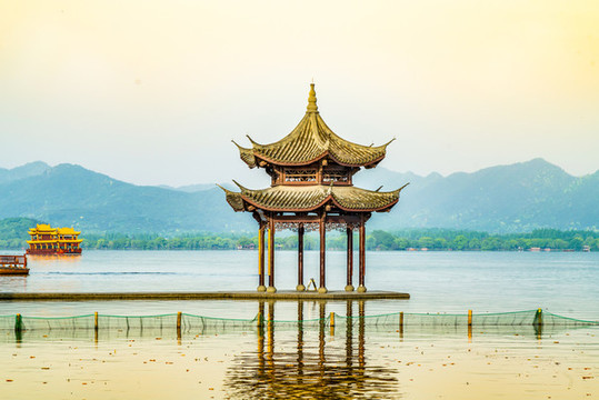 湖景
