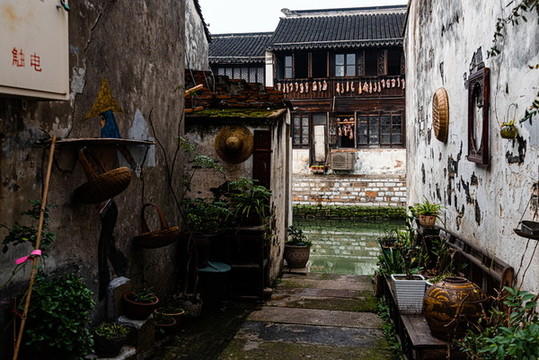 南潯民居河畔