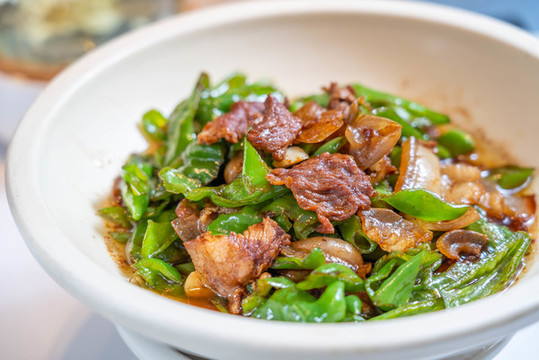 青椒炒肉